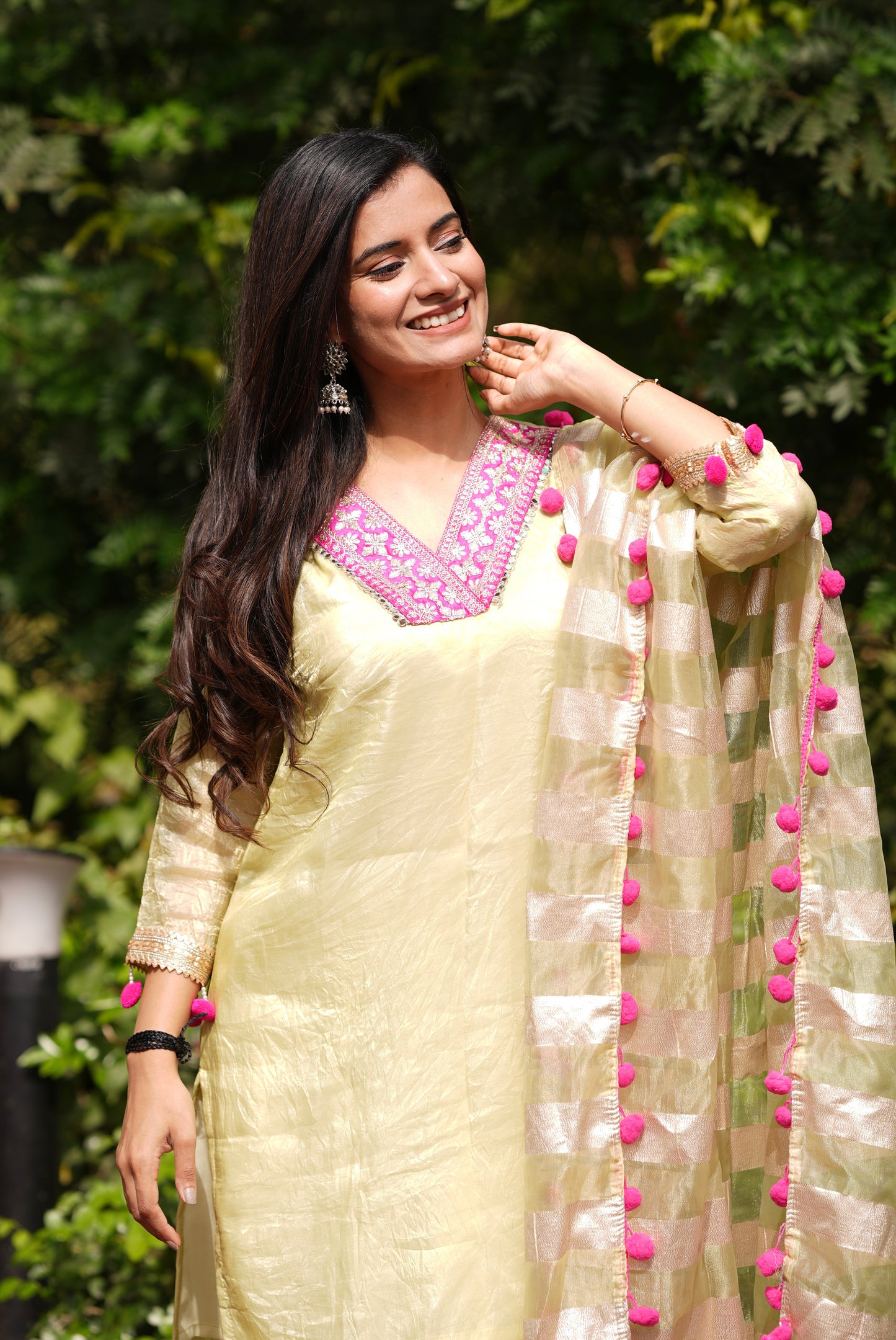 Pista Gul Suit Set